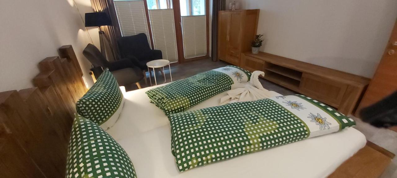 Zugspitzchalets 比伯维尔 外观 照片